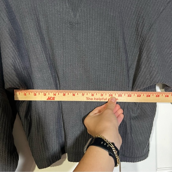 NWT Aeropostale Scoop Neck Sweater Gray Size Small - Picture 6 of 7